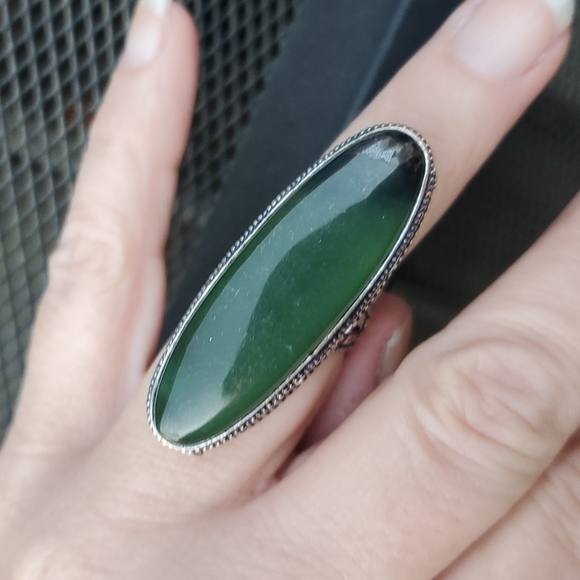 New Oversized Nephrite Jade 925 Silver Ring. - Picture 9 of 16